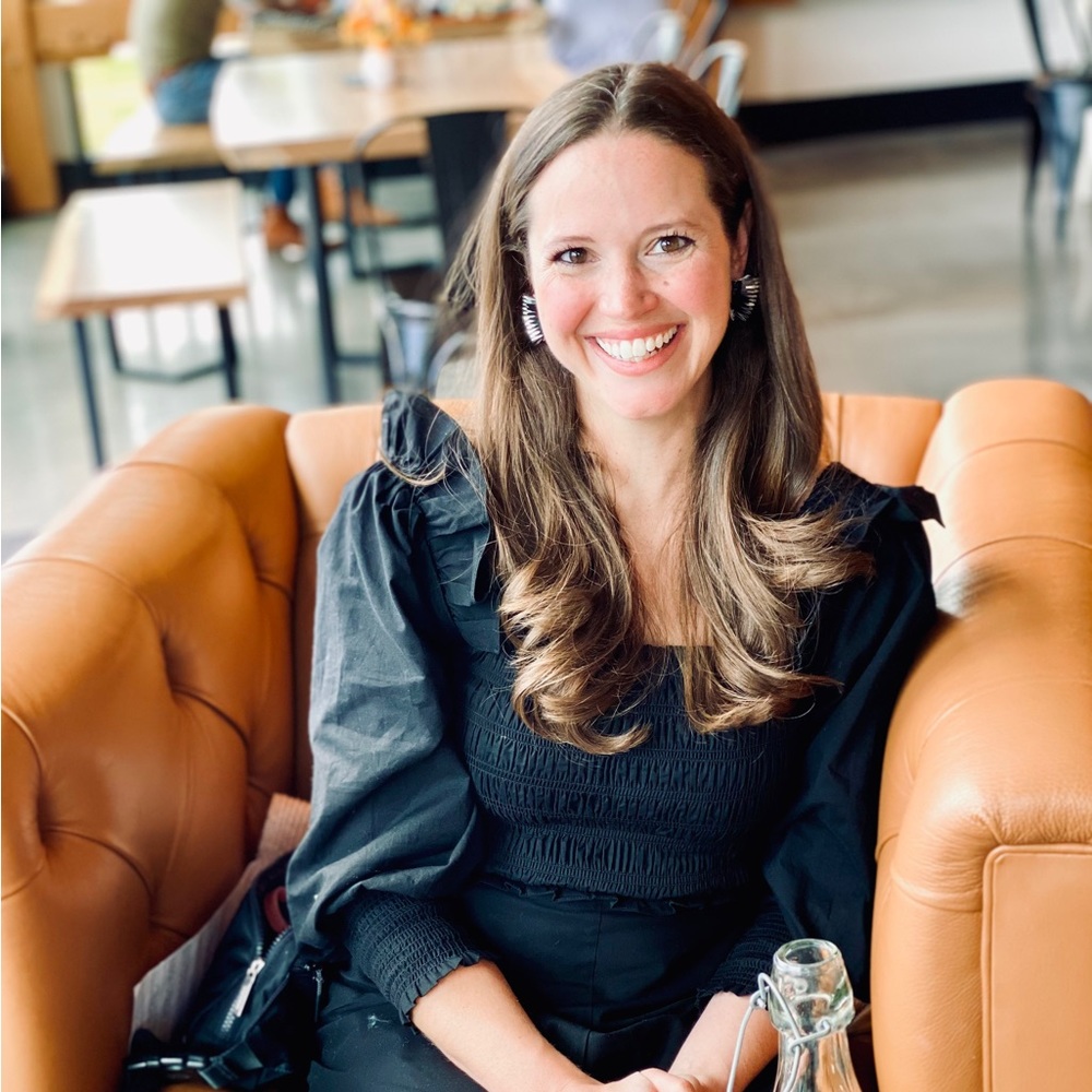 Meet your Posher, Rebekah
